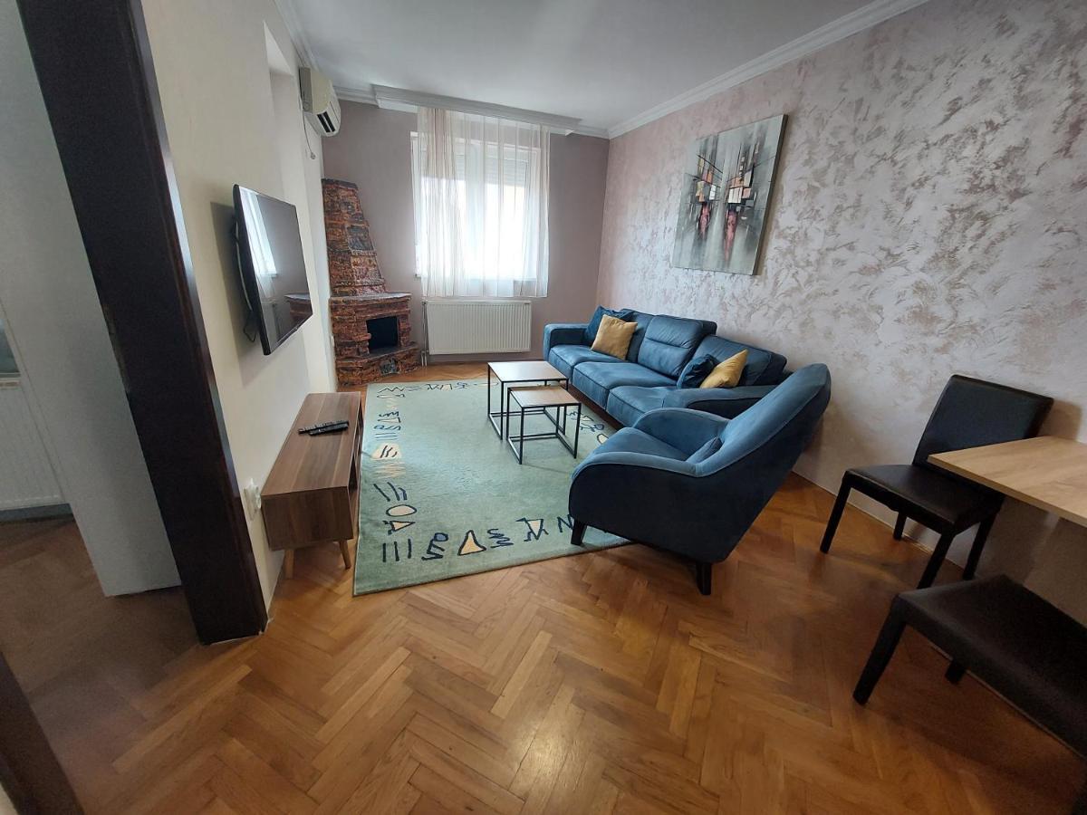 Apartmani Jasmin Novi Sad Eksteriør billede