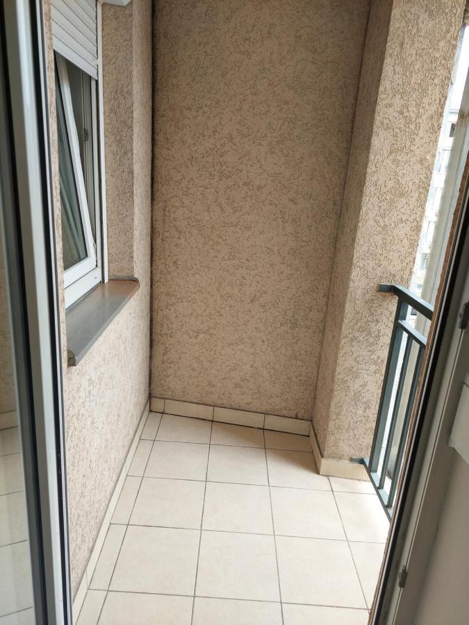Apartmani Jasmin Novi Sad Eksteriør billede