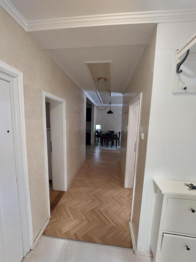 Apartmani Jasmin Novi Sad Eksteriør billede