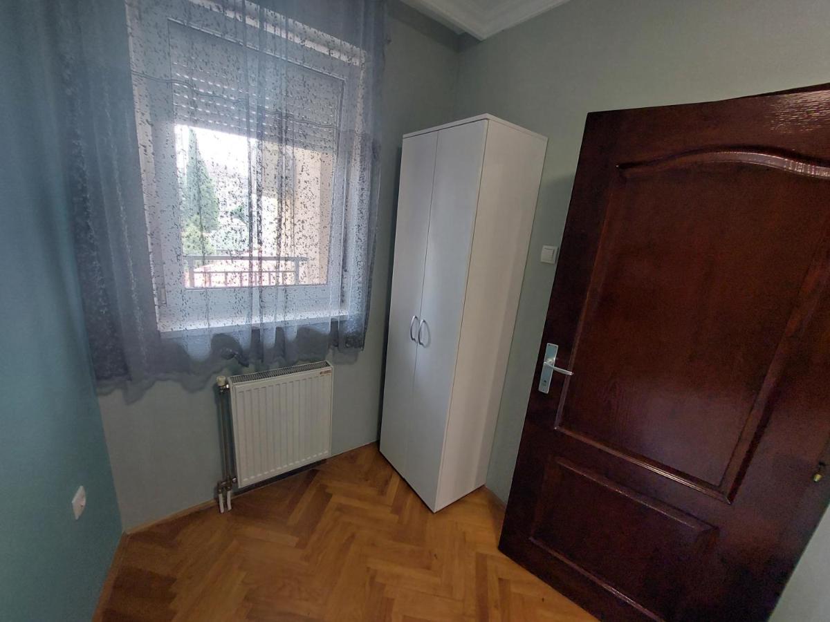 Apartmani Jasmin Novi Sad Eksteriør billede