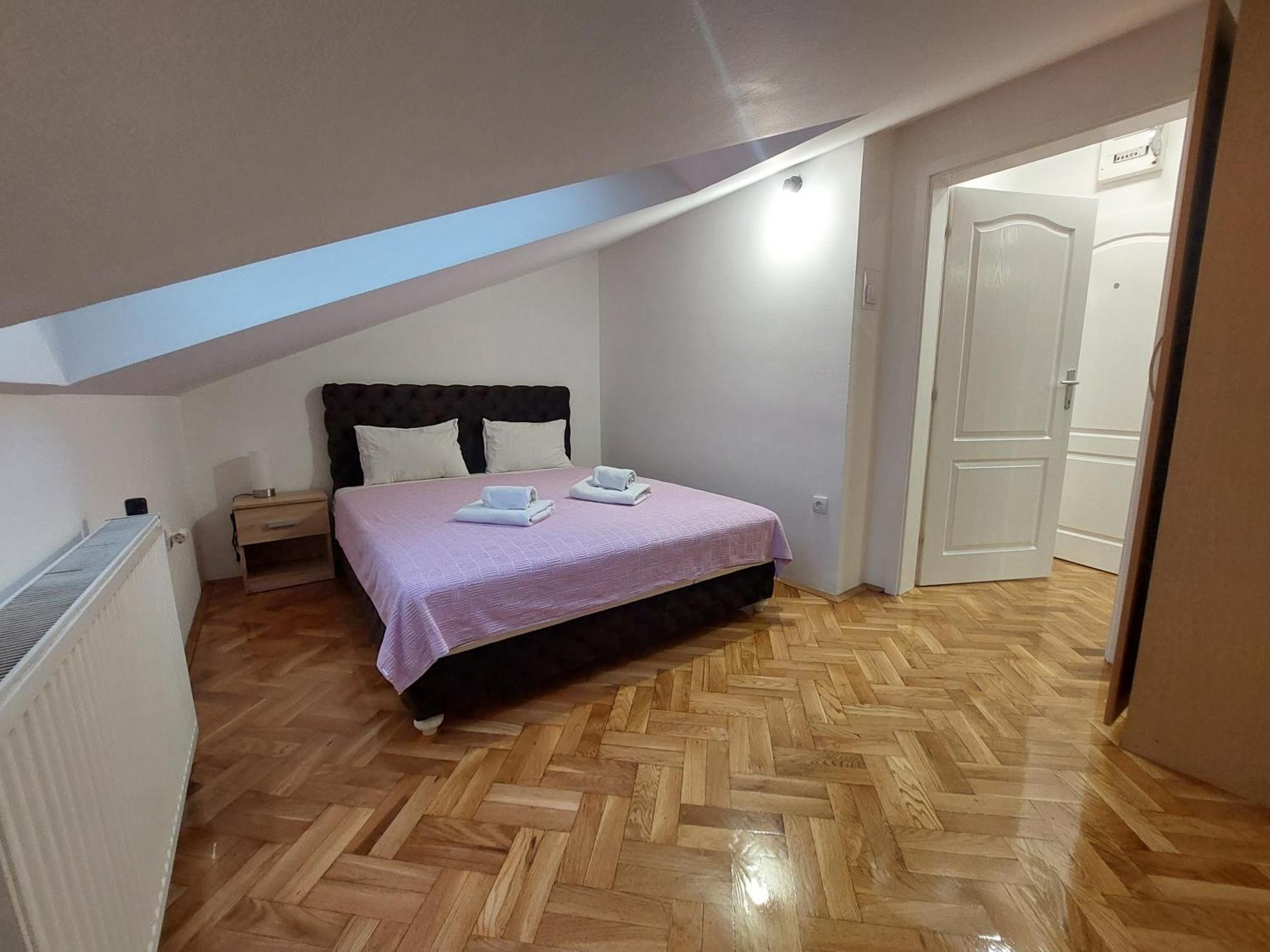 Apartmani Jasmin Novi Sad Eksteriør billede