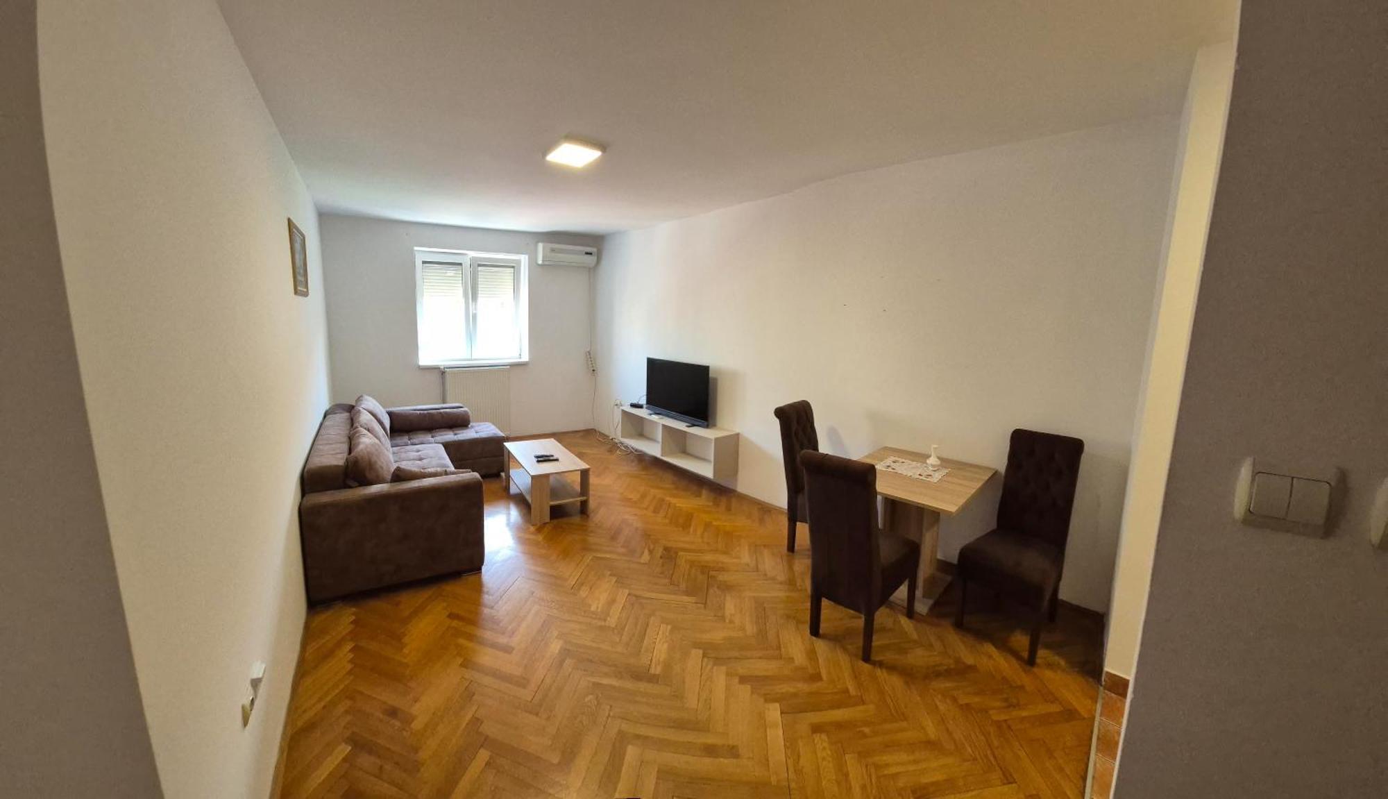 Apartmani Jasmin Novi Sad Eksteriør billede
