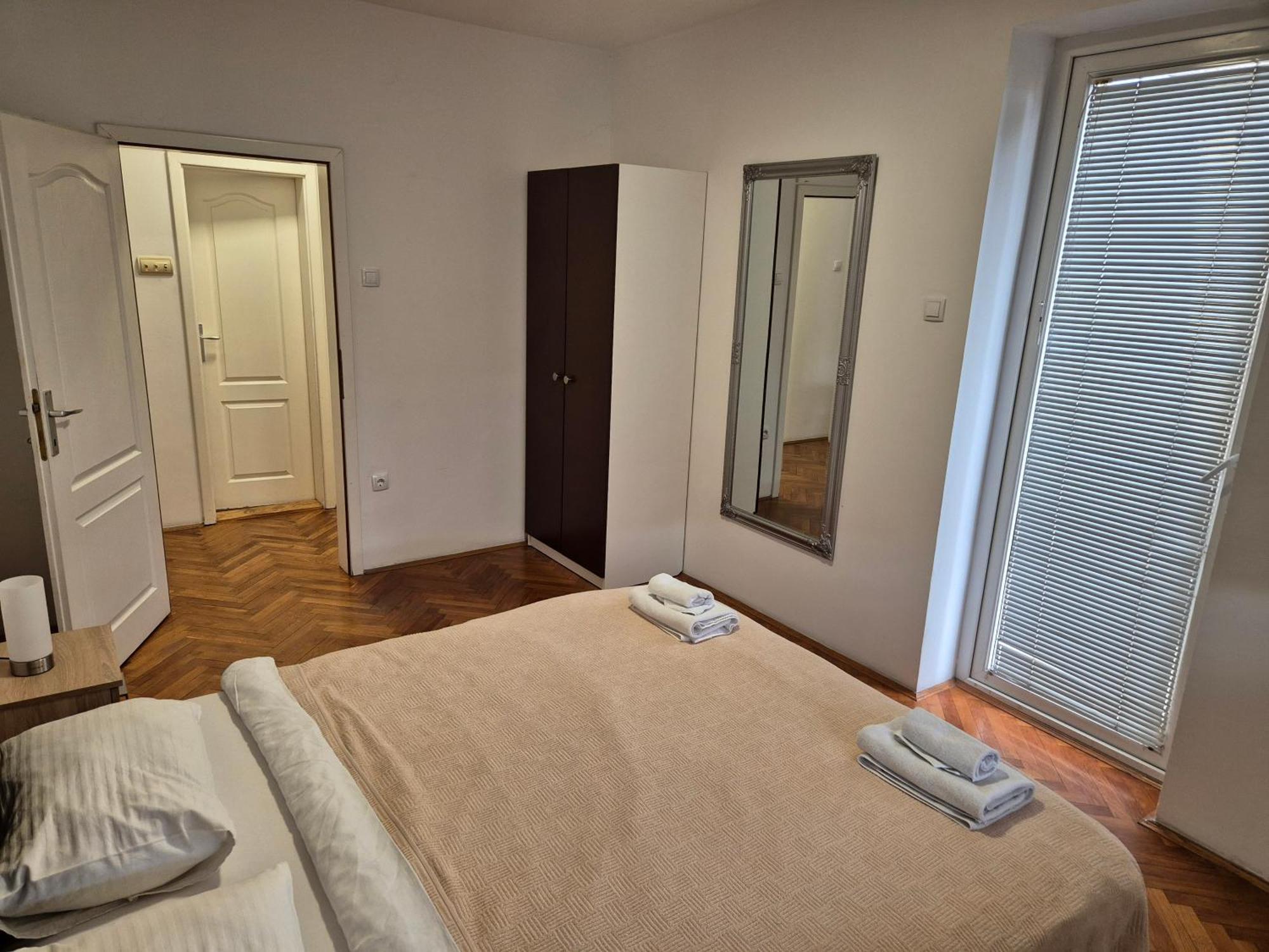 Apartmani Jasmin Novi Sad Eksteriør billede