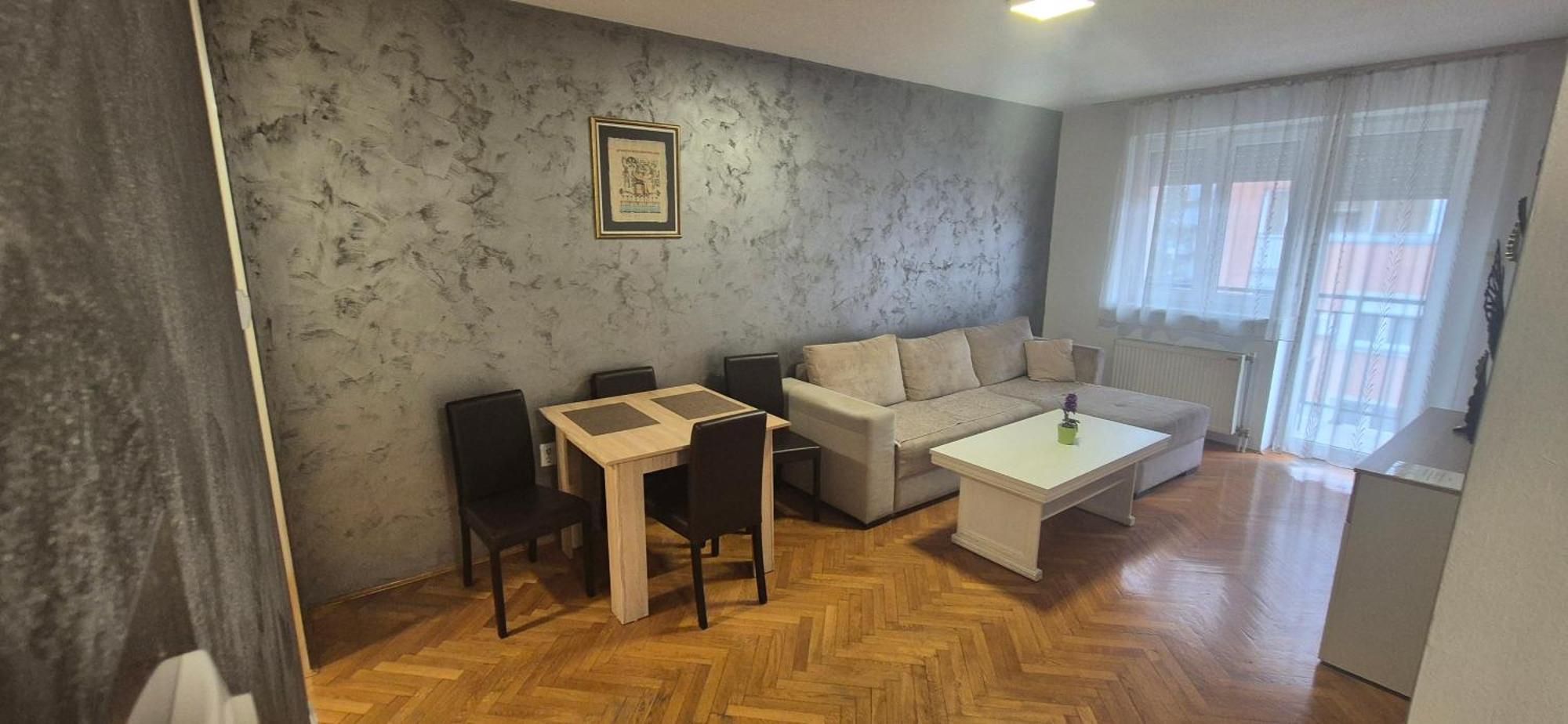 Apartmani Jasmin Novi Sad Eksteriør billede